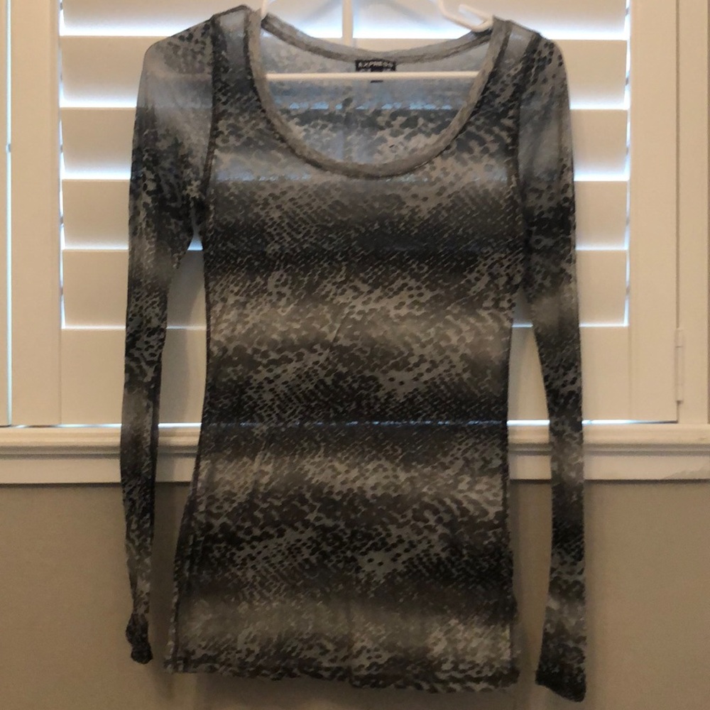 Express long sleeve tee